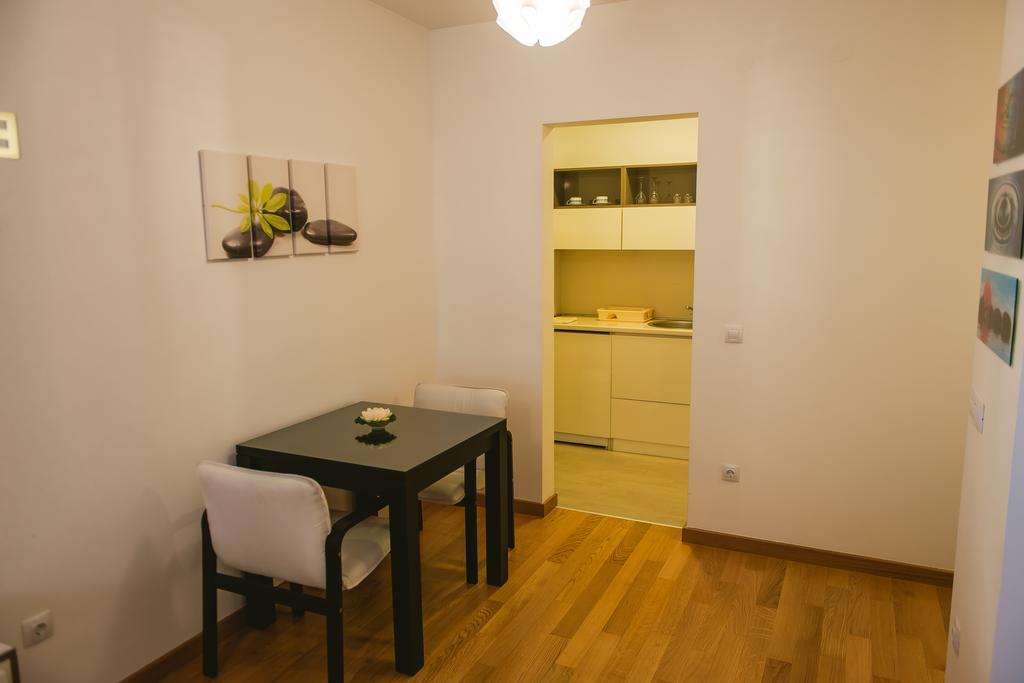 Maja Apartment Belgrado Exterior foto
